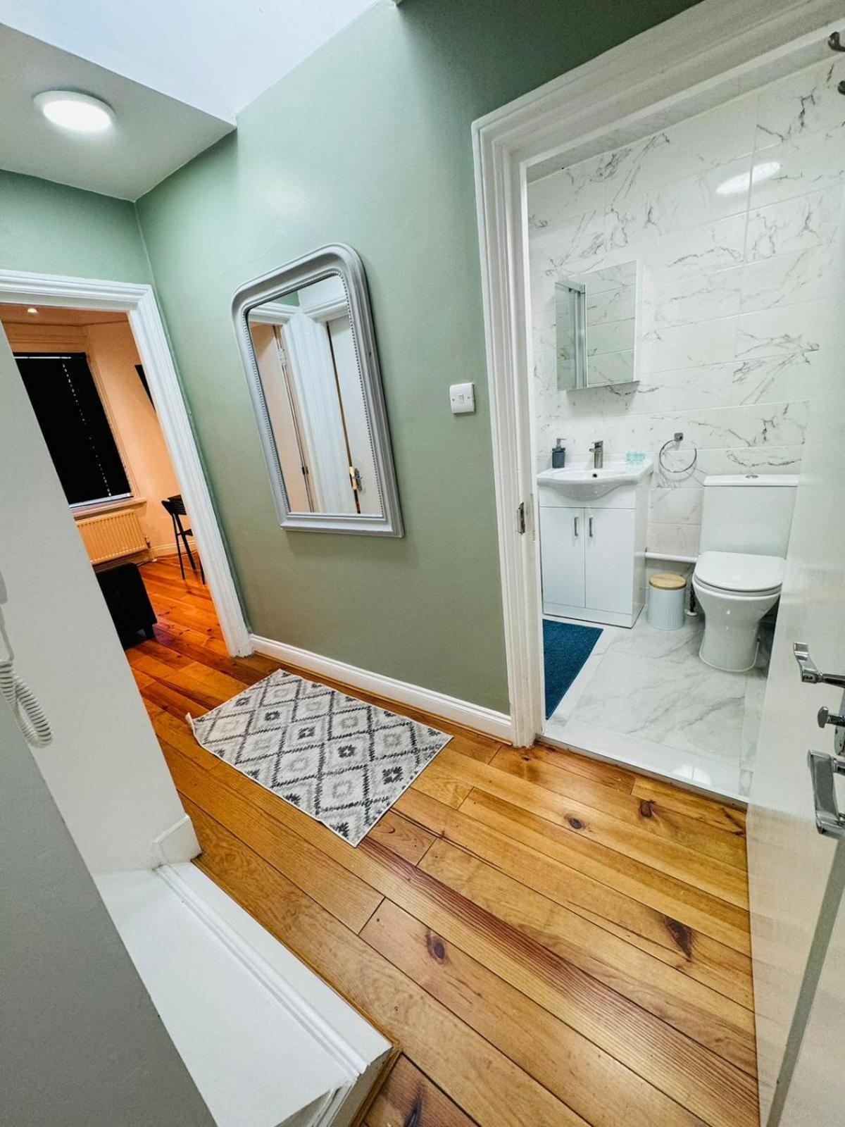 Notting Hill Guest Flat Apartment Ealing Ngoại thất bức ảnh